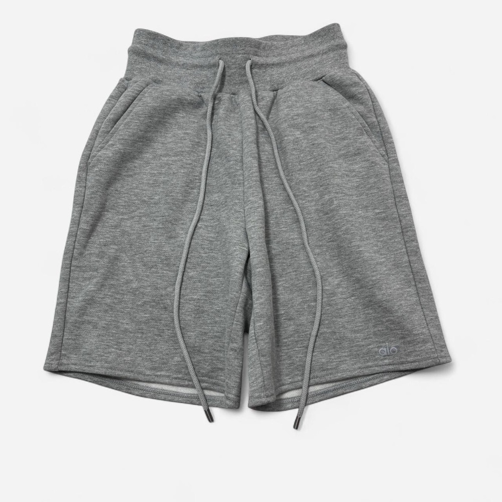 Grey Alo Yoga high-waisted sweat shorts size xxs